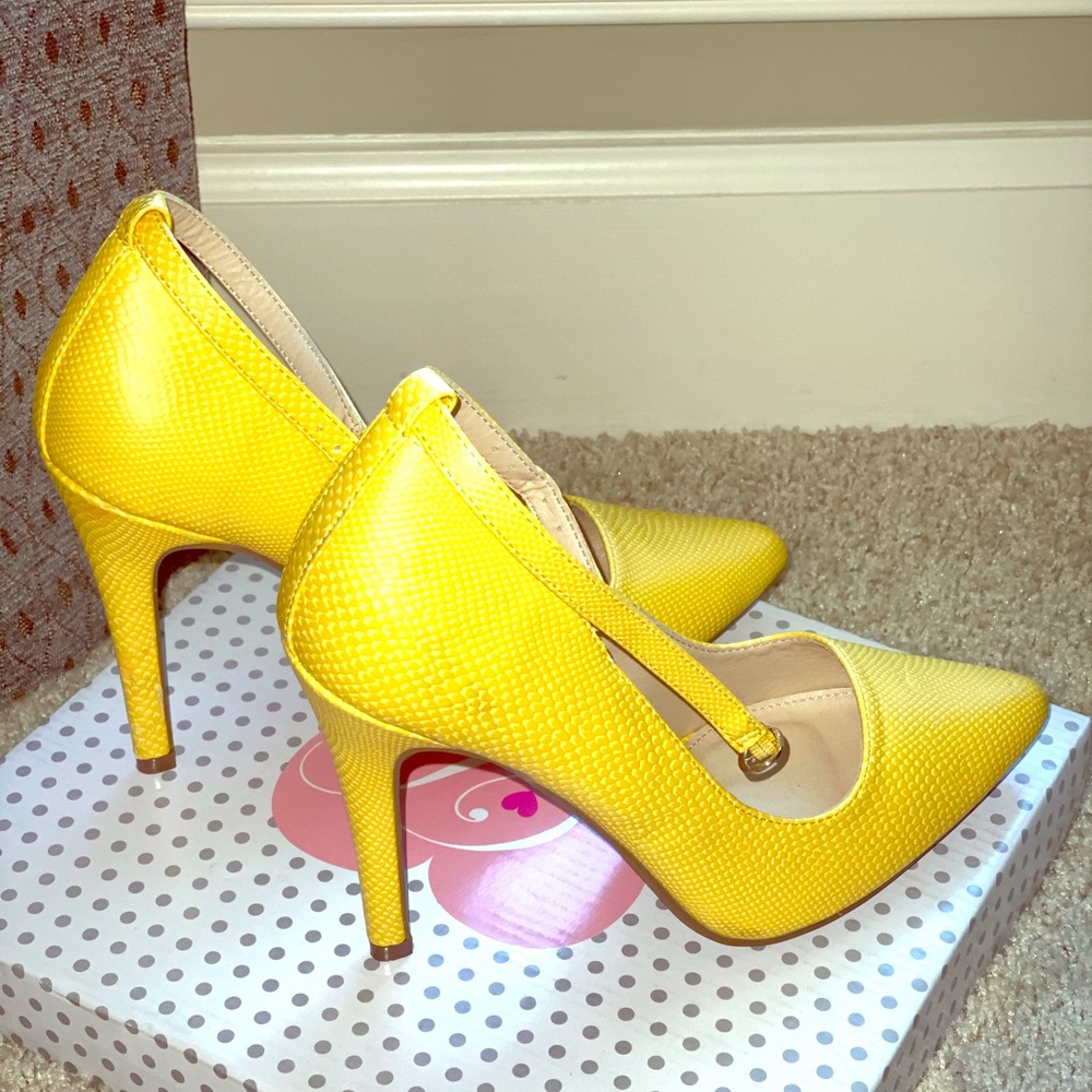 Yellow heels